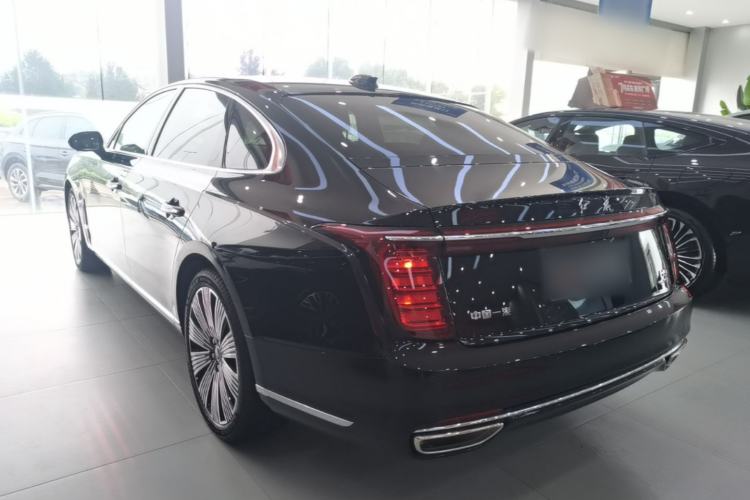 Used Hongqi H9 2025 Model Facelifted 2.0T Two-Wheel Drive Flag-Style Luxury Business Edition, 5 Seats Rear Left 45 Deg