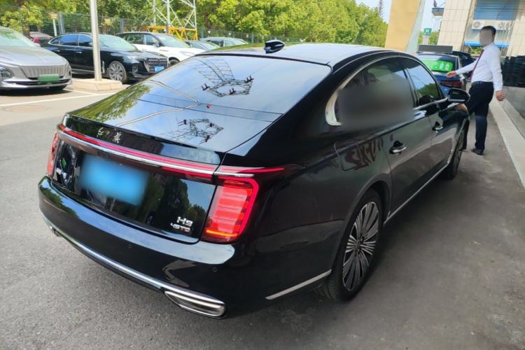 Used Hongqi H9 2025 Model Facelifted 2.0T Two-Wheel Drive Flag-Style Luxury Business Edition, 5 Seats Rear Right 45 Deg