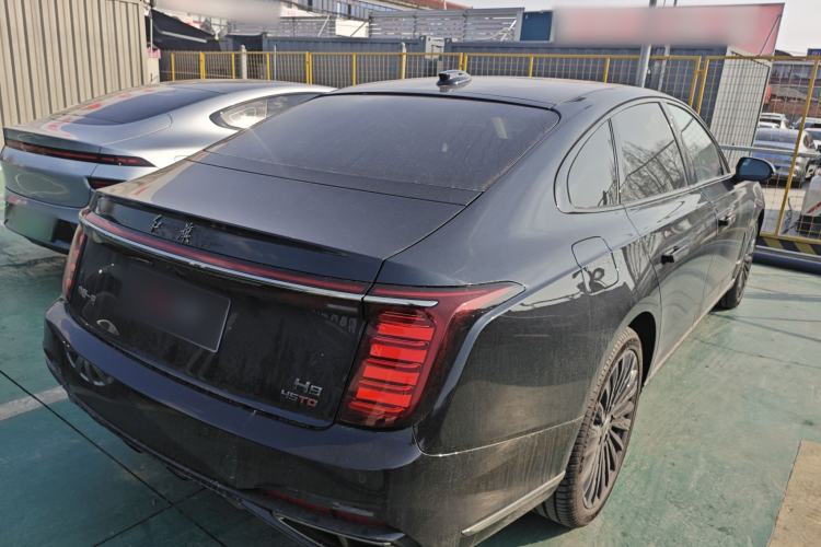 Used Hongqi H9 2025 2.0T Two-Wheel-Drive Flagship Private Enjoyment Style 5 Seats Rear Right 45 Deg