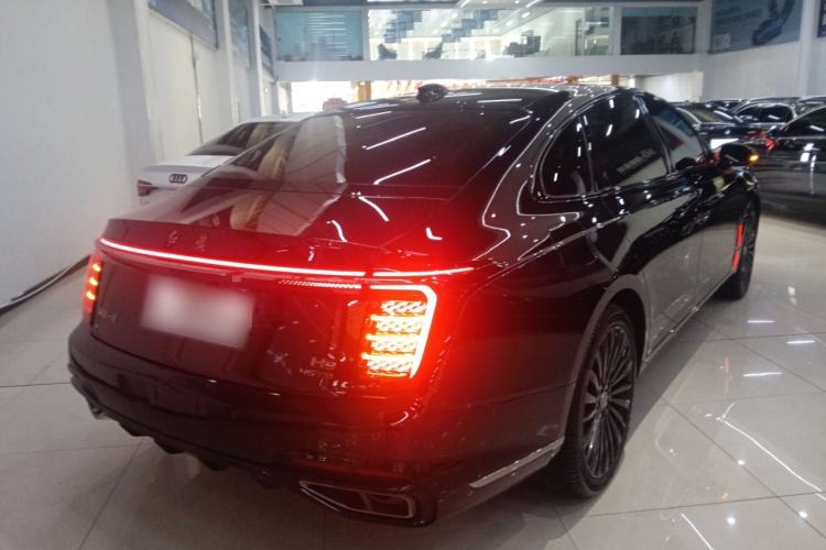 Used Hongqi H9 2025 Model Facelifted 2.0T Two-Wheel Drive Flag-Style Private Enjoyment Fashion Edition, 5 Seats Rear Right 45 Deg