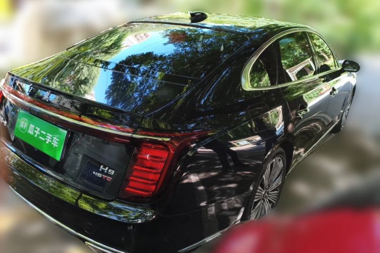 Used Hongqi H9 2025 2.0T Two-Wheel Drive Flagship Luxury Business Edition 5 Seats Rear Right 45 Deg