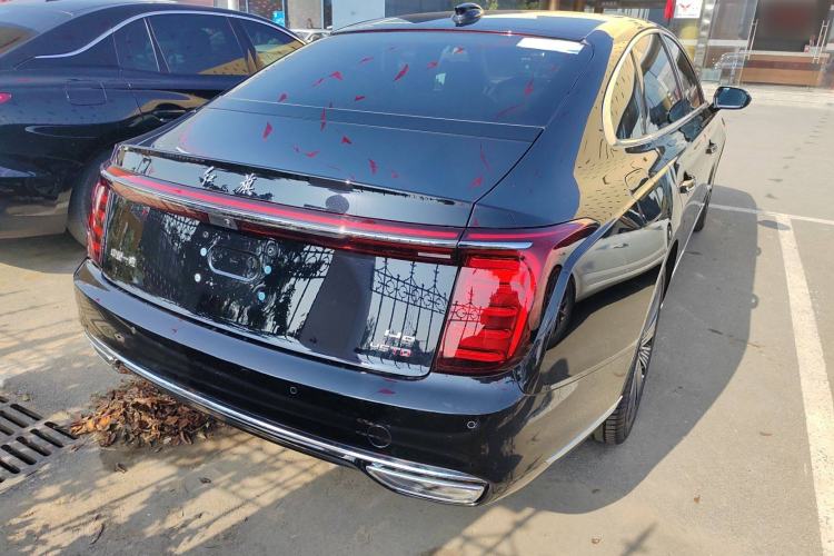 Used Hongqi H9 2025 2.0T Two-Wheel Drive Flagship Luxury Business Edition 5 Seats Rear Right 45 Deg