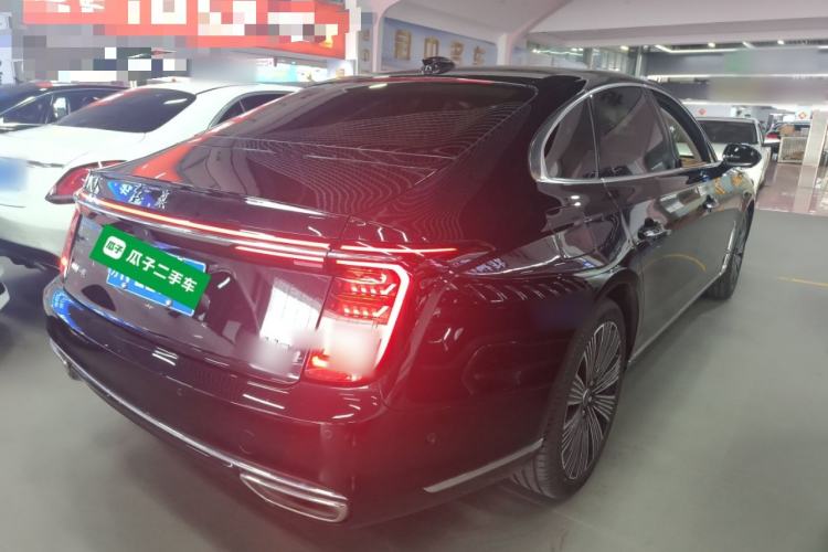 Used Hongqi H9 2025 Model Facelifted 2.0T Two-Wheel Drive Flag-Style Luxury Business Edition, 5 Seats Rear Right 45 Deg