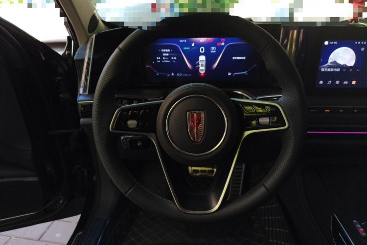 Used Hongqi H9 2025 2.0T Two-Wheel Drive Flagship Luxury Business Edition 5 Seats Steering Wheel