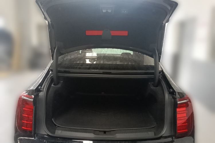 Used Hongqi H9 2025 2.0T Two-Wheel Drive Flagship Private Enjoyment Fashion Edition 5 Seats Trunk