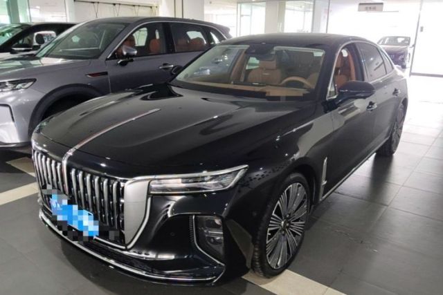 Used Hongqi H9 2025 2.0T Two-Wheel-Drive Flagship Luxury Business Edition 5 Seats