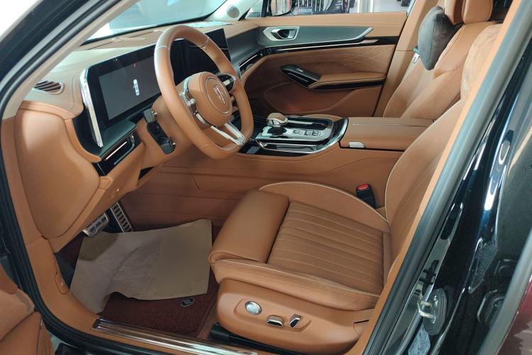 Used Hongqi H9 2025 2.0T Two-Wheel-Drive Flagship Private Enjoyment Style 5 Seats Left Front Seat