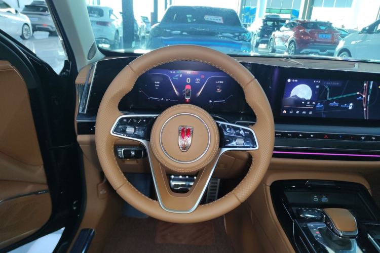 Used Hongqi H9 2025 Model Facelifted 2.0T Two-Wheel Drive Flag-Style Luxury Business Edition, 5 Seats Steering Wheel