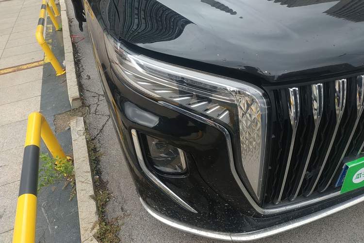 Used Hongqi HQ9 2023 2.0T Smart Connect Flagship Edition Right Front Headlight