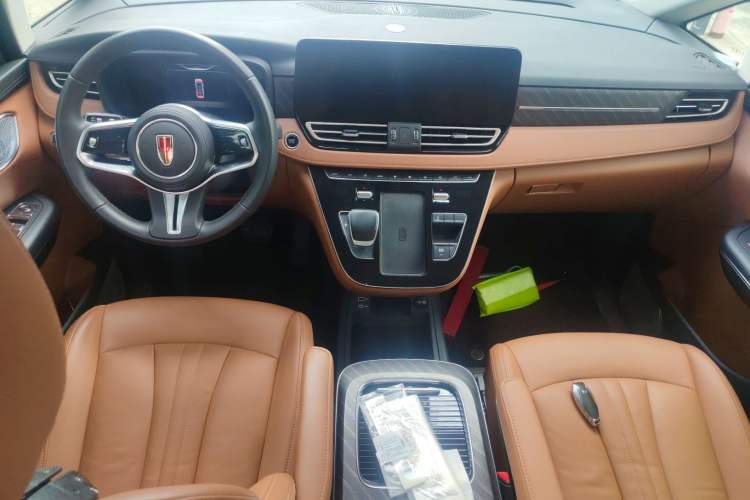 Used Hongqi HQ9 2023 2.0T Smart Connect Flagship Edition Center Console