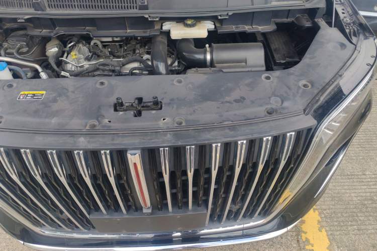 Used Hongqi HQ9 2023 2.0T Smart Connect Flagship Edition Engine Bay Left