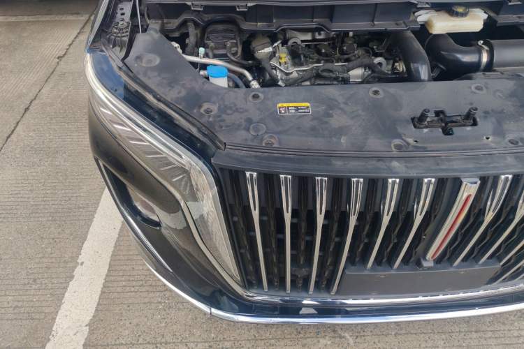 Used Hongqi HQ9 2023 2.0T Smart Connect Flagship Edition Engine Bay Right