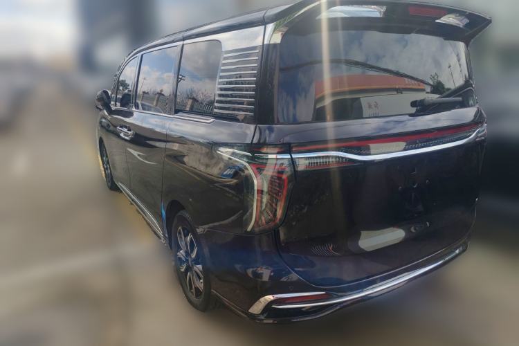 Used Hongqi HQ9 2023 2.0T Smart Connect Flagship Edition Rear Left 45 Deg