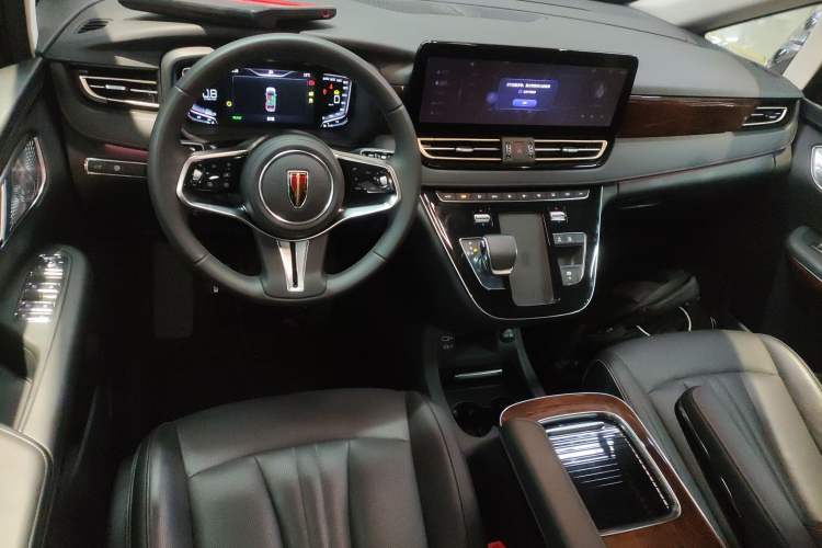 Used Hongqi HQ9 2023 2.0T Smart Connect Flagship Edition Center Console