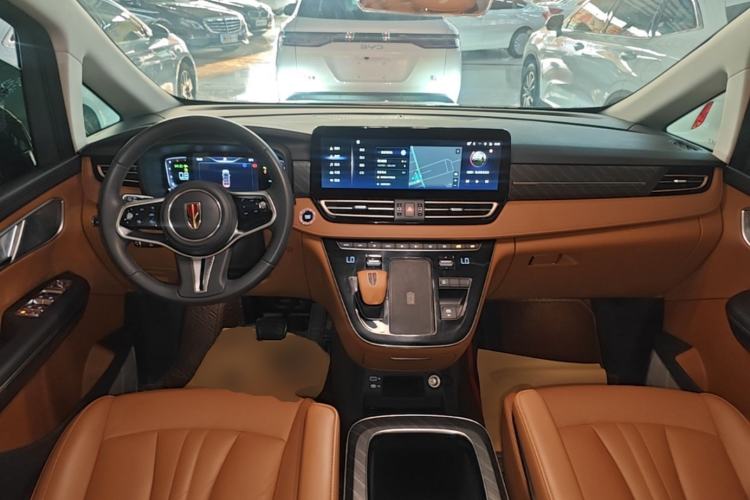 Used Hongqi HQ9 2023 2.0T Smart Connect Flagship Edition Center Console
