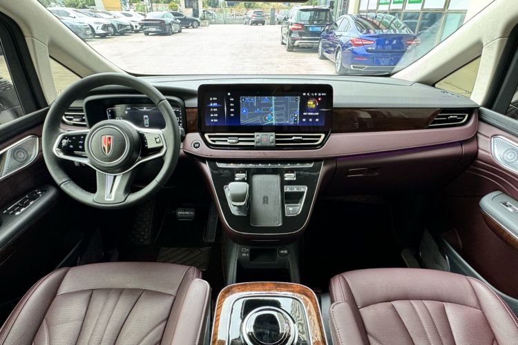 Used Hongqi HQ9 2023 2.0T Smart Connect Flagship Edition Center Console