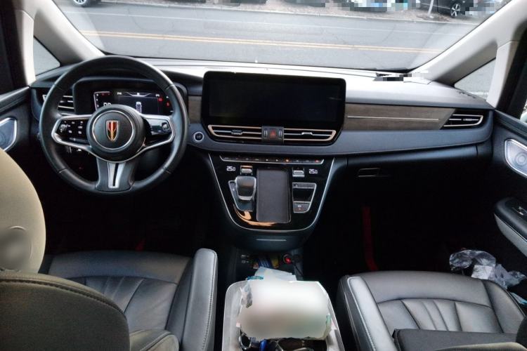 Used Hongqi HQ9 2023 2.0T Smart Connect Flagship Edition Center Console