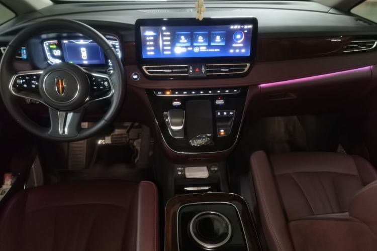 Used Hongqi HQ9 2023 2.0T Smart Connect Flagship Edition Center Console