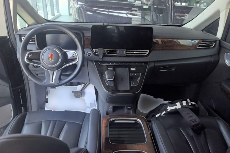 Used Hongqi HQ9 2023 2.0T Smart Connect Flagship Edition Center Console