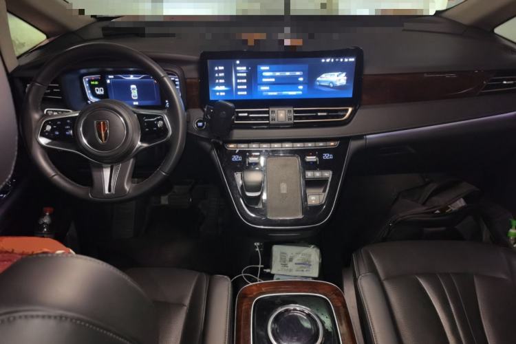 Used Hongqi HQ9 2023 2.0T Smart Connect Flagship Edition Center Console
