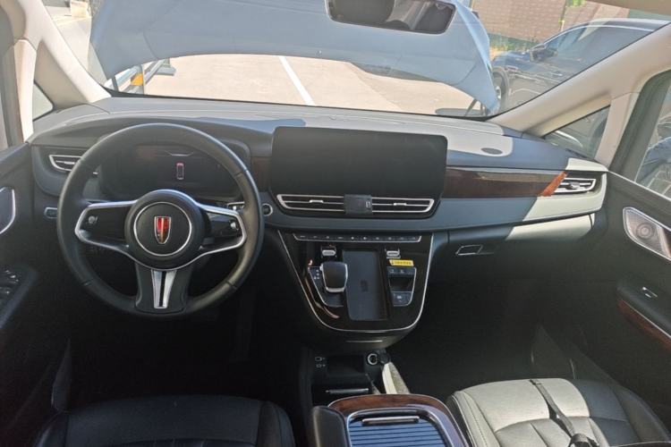 Used Hongqi HQ9 2023 2.0T Smart Connect Flagship Edition Center Console