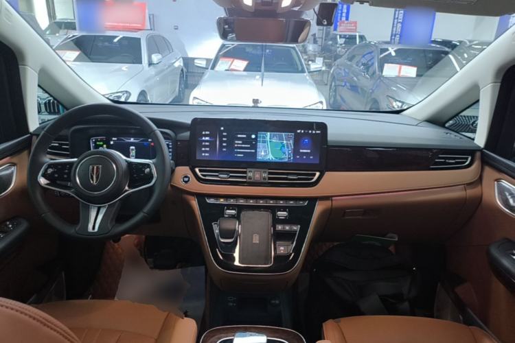 Used Hongqi HQ9 2023 2.0T Smart Connect Flagship Edition Center Console