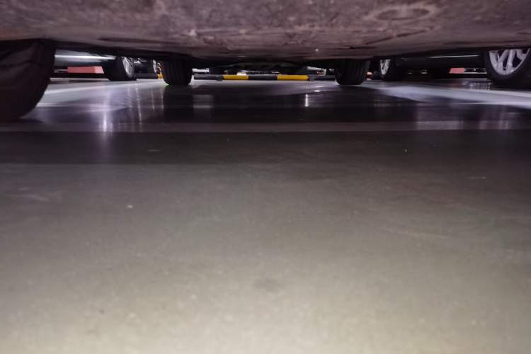 Used Hongqi HQ9 2023 2.0T Smart Connect Flagship Edition Chassis Front