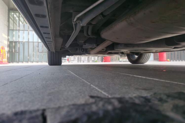 Used Hongqi HQ9 2023 2.0T Smart Connect Flagship Edition Chassis Front Left