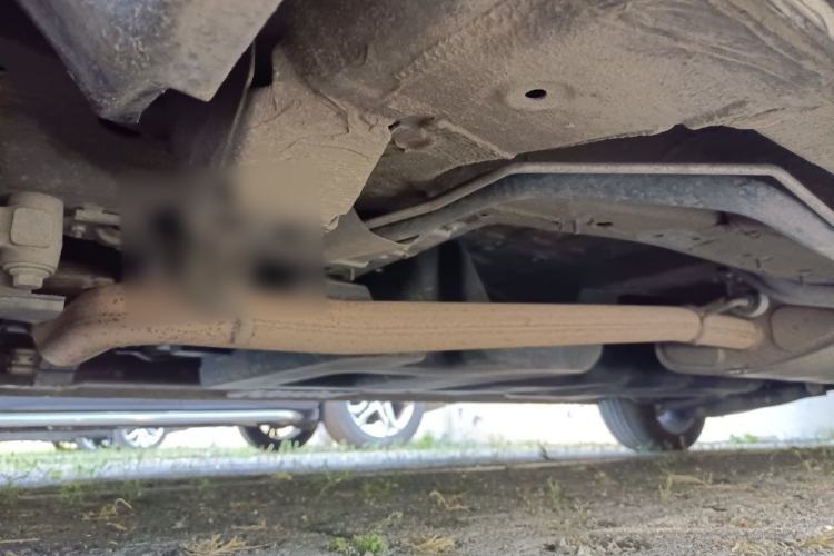 Used Hongqi HQ9 2023 2.0T Smart Connect Flagship Edition Chassis Front Left