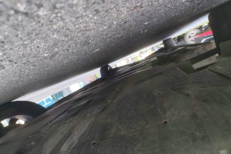 Used Hongqi HQ9 2023 2.0T Smart Connect Flagship Edition Chassis Front