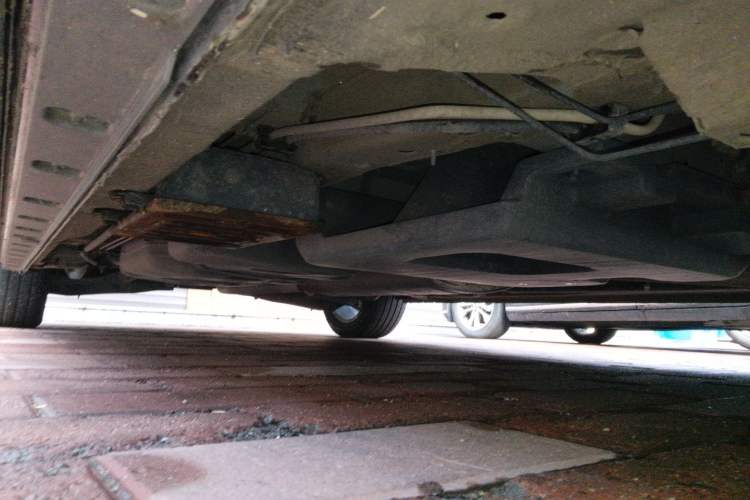 Used Hongqi HQ9 2023 2.0T Smart Connect Flagship Edition Chassis Front Right
