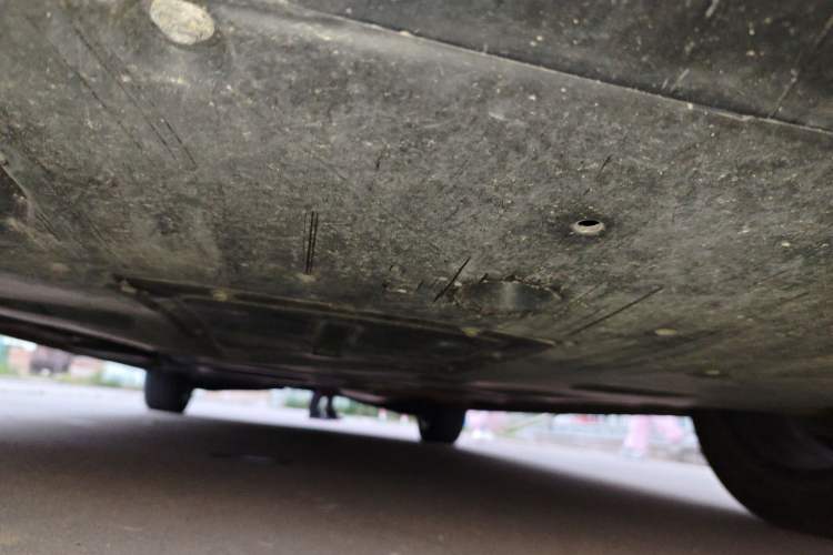 Used Hongqi HQ9 2023 2.0T Smart Connect Flagship Edition Chassis Front