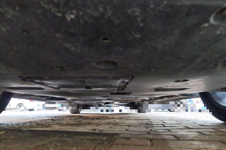 Used Hongqi HQ9 2023 2.0T Smart Connect Flagship Edition Chassis Front