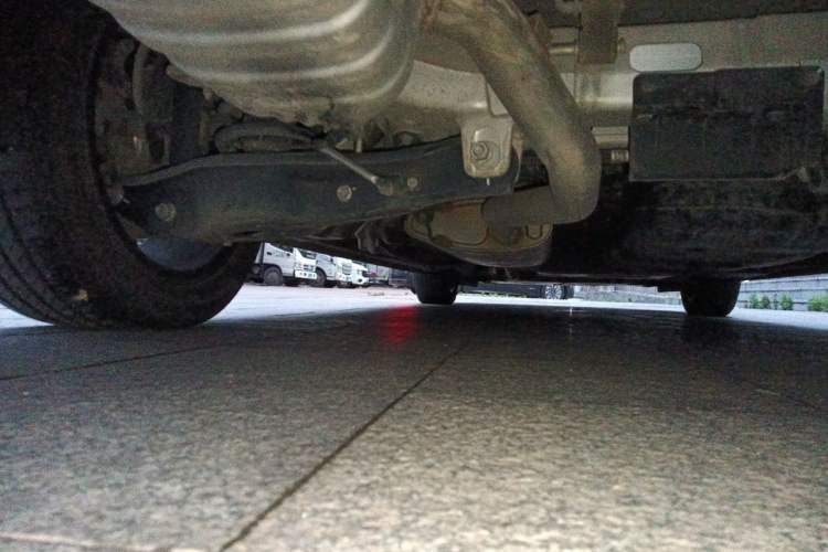 Used Hongqi HQ9 2023 2.0T Smart Connect Flagship Edition Chassis Rear Left