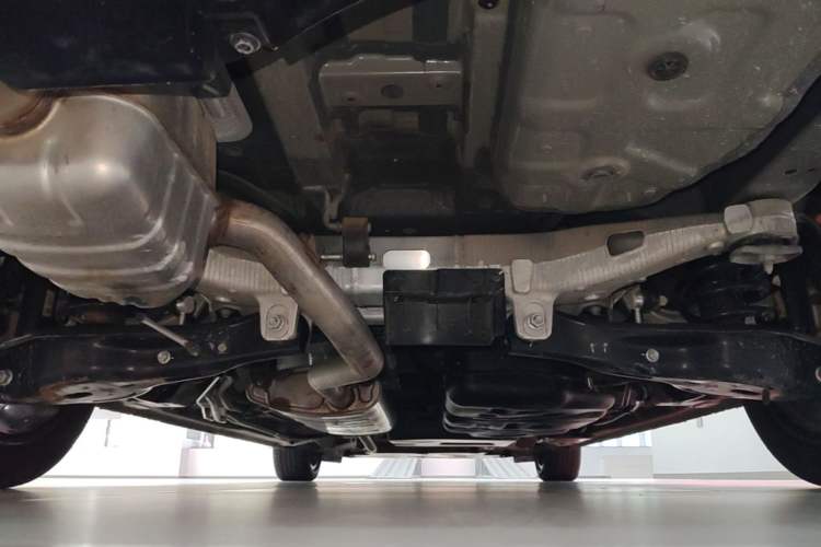 Used Hongqi HQ9 2023 2.0T Smart Connect Flagship Edition Chassis Rear