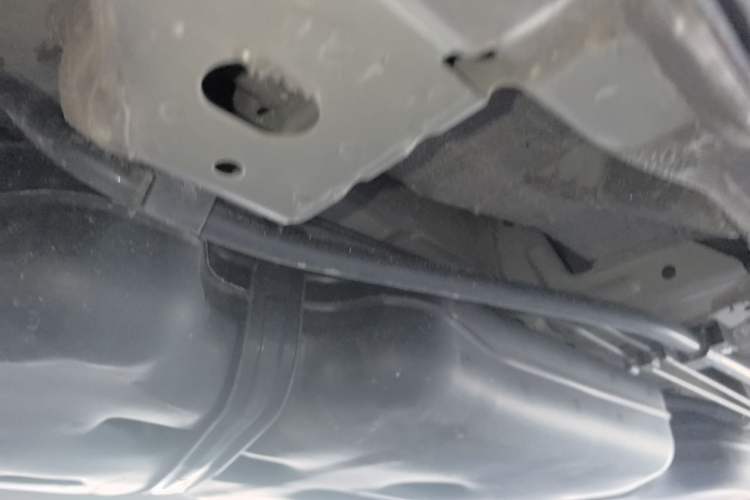 Used Hongqi HQ9 2023 2.0T Smart Connect Flagship Edition Chassis Rear Right