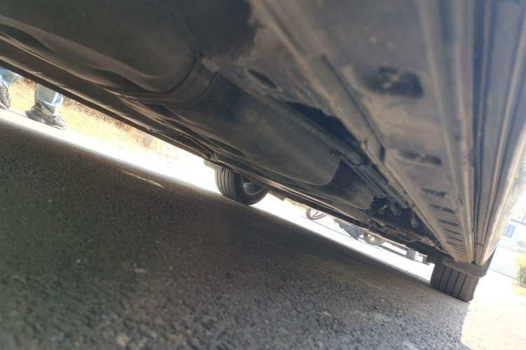 Used Hongqi HQ9 2023 2.0T Smart Connect Flagship Edition Chassis Rear Right
