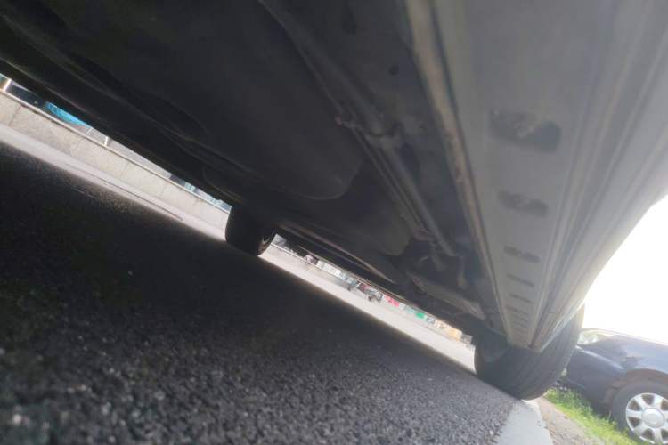 Used Hongqi HQ9 2023 2.0T Smart Connect Flagship Edition Chassis Rear Right