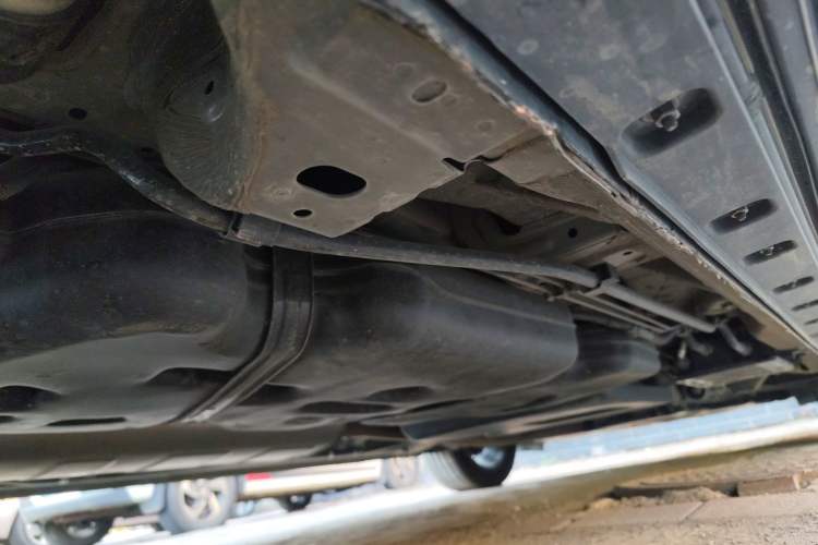 Used Hongqi HQ9 2023 2.0T Smart Connect Flagship Edition Chassis Rear Right