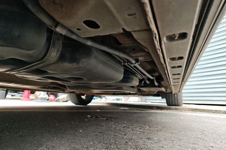 Used Hongqi HQ9 2023 2.0T Smart Connect Flagship Edition Chassis Rear Right