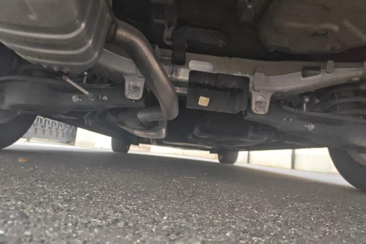 Used Hongqi HQ9 2023 2.0T Smart Connect Flagship Edition Chassis Rear