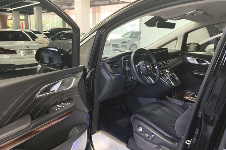 Used Hongqi HQ9 2023 2.0T Smart Connect Flagship Edition Driver Seat