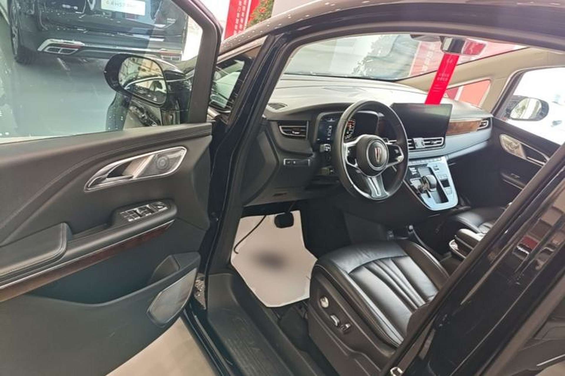 Used Hongqi HQ9 2023 2.0T Smart Connect Flagship Edition Driver Seat
