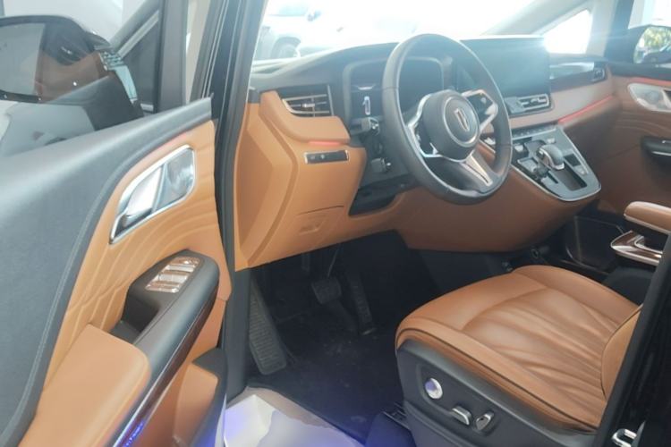 Used Hongqi HQ9 2023 2.0T Smart Connect Flagship Edition Driver Seat