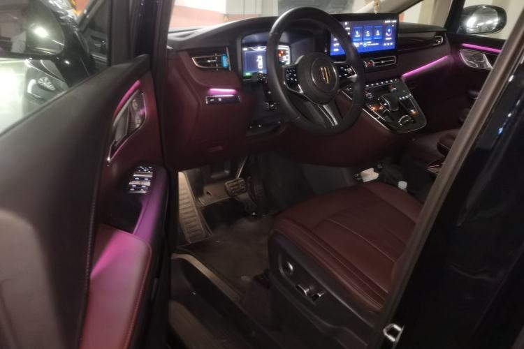 Used Hongqi HQ9 2023 2.0T Smart Connect Flagship Edition Driver Seat