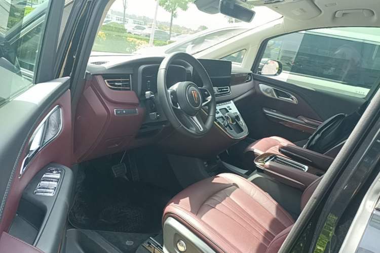 Used Hongqi HQ9 2023 2.0T Smart Connect Flagship Edition Driver Seat