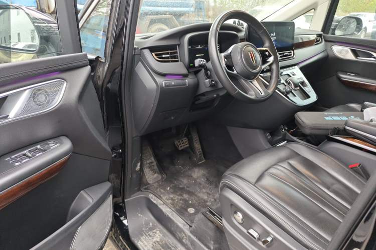 Used Hongqi HQ9 2023 2.0T Smart Connect Flagship Edition Driver Seat