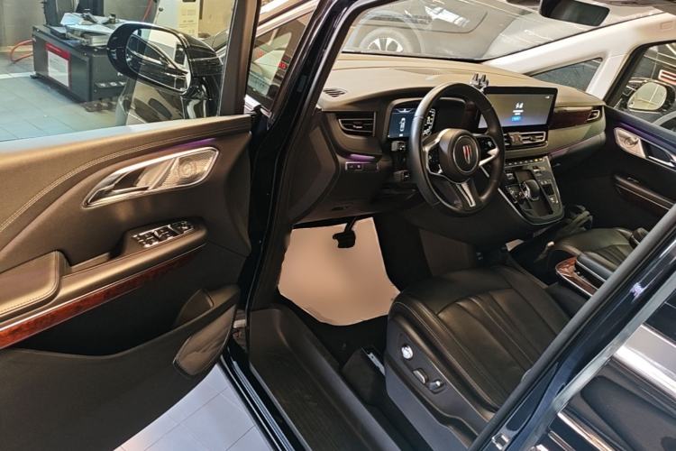 Used Hongqi HQ9 2023 2.0T Smart Connect Flagship Edition Driver Seat