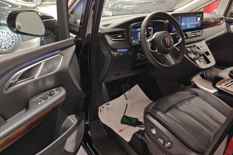 Used Hongqi HQ9 2023 2.0T Smart Connect Flagship Edition Driver Seat