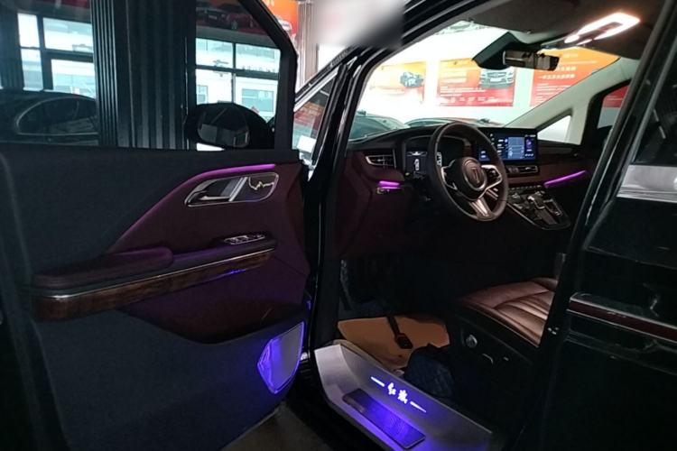 Used Hongqi HQ9 2023 2.0T Smart Connect Flagship Edition Driver Seat